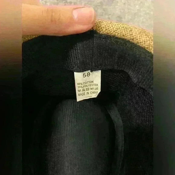 Brown Hat‎ - Picture 6 of 6